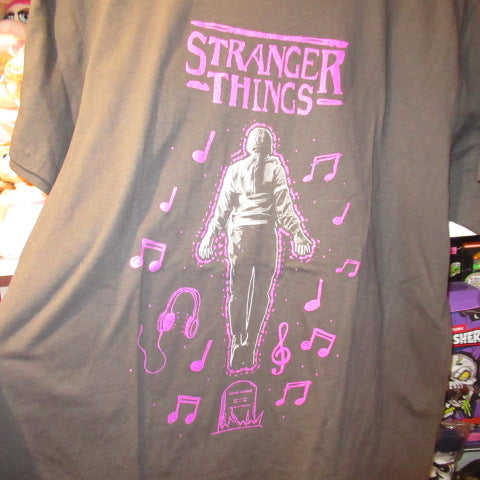 STRANGER THINGS★ストレンジャーシングス★Tシャツ★フィギュア★人形★ぬいぐるみ★マックス★Lサイズ★used★black★