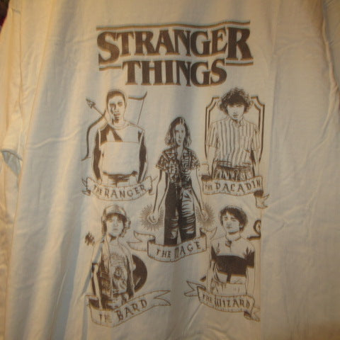 Netflix★ネットフリックス★STRANGER THINGS★ストレンジャーシングス★デモゴルゴン★エル★ダスティン★マイク★ルーカス★sizeL★サイズL★men's★メンズ★ロンT★ロングスリーブ★長袖★★人形★フィギュア★ぬいぐるみ★white★ホワイト★