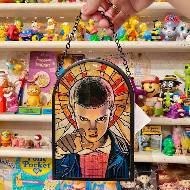 STRANGER THINGS★ストレンジャーシングス★エル★イレブン★ステンドグラス★ウォールデコレーション★人形★フィギュア★ぬいぐるみ