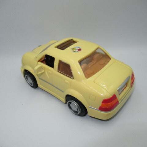1998★CHEVRON CARS★Chevron Car★Car★Figure★Doll★Minicar★Yellow★Ivory