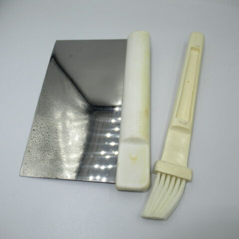 1992★90's★Doughboy★Doughboy★Poppin Fresh★Cake Cutter★Brush★Dredge★Figure★Doll★Stuffed Animal★PILLSBURY★