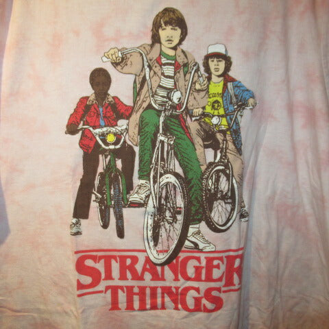 STRANGER THINGS★Stranger Things★T-shirt★Demogorgon★Eleven★Max★Mike★Figure★NET FLIX★Junior★2XL size★Tie-dye★Pink★USED