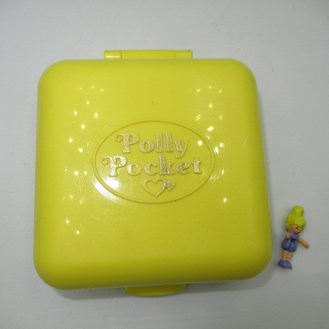 90's★ビンテージ★Polly Pocket★ポーリーポケット★コンパクト★フィギュア★人形★ミニチュア★ままごと★四角★黄色★