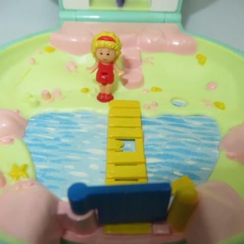 90's★Vintage★Polly Pocket★Polly Pocket★Compact★Figure★Doll★Miniature★Play House★Shell★Mint Green★