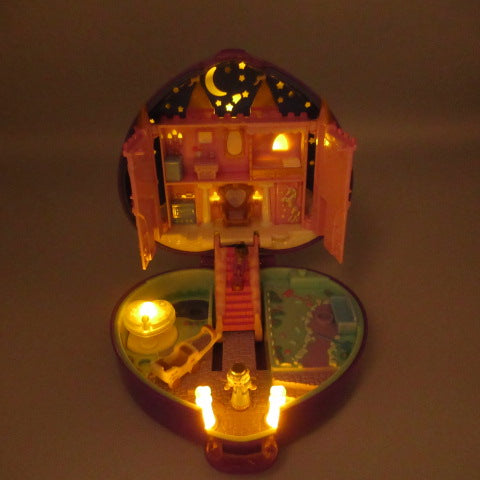 Polly Pocket★復刻版★KEEPSHAKE COLLECTION★Starlight Castle 2021 ★お城★コンパクト★LightsーUp★ままごと★ドールハウス★ミニチュア★