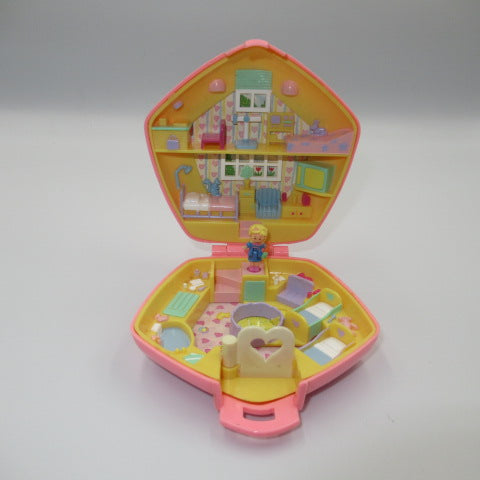 90's★Polly Pocket★Pink★Pentagon★Doll★Figure★Plush toy★Compact★Play house★Dollhouse★ 