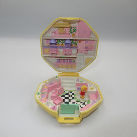 90's★Polly Pocket★Yellow★Octagon★Doll★Figure★Plush toy★Compact★Play house★Dollhouse★ 