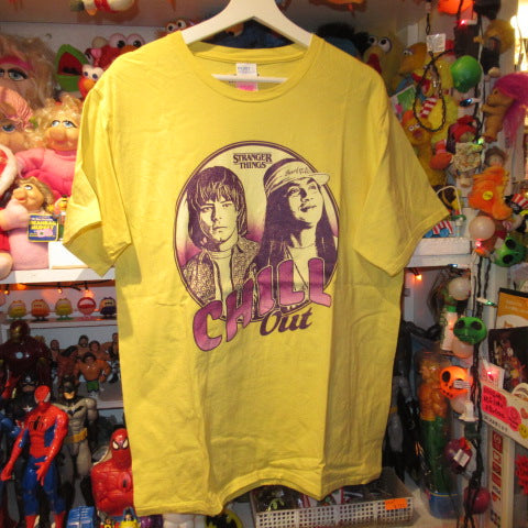 STRANGER THINGS★Stranger Things★Netflix★T-shirt★Men's★Size L★Yellow★New★Jonathan★Argyle★Figure★Doll★Plush toy★ 