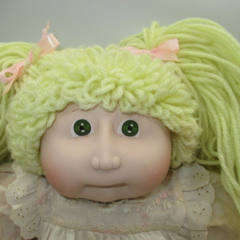 80's★1985★Cabbage Patch Kids★Cabbage Patch Kids★Cabbage Doll★Vintage★Girl★One Piece★Porcelain★Baby★Figure★Doll★Plushie★ 