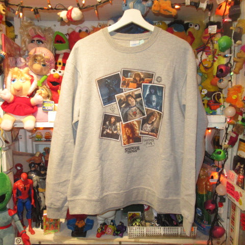 STRANGER THINGS★Stranger Things★Sweat★SWEAT★Sweatshirt★Figure★Doll★Plush★Eddie★Hellfire Club★USED★T-shirt★Netflix★NETFLIX★ 