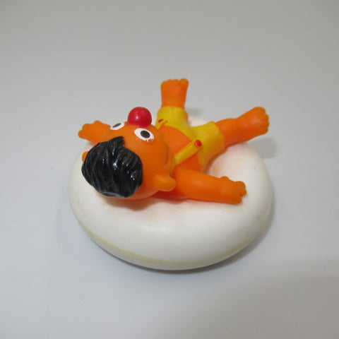 Vintage★SESAME STREET★セサミストリート★アーニー★Ernie★フィギュア★人形★ぬいぐるみ★PVC★プール★