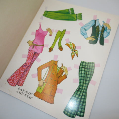 1974年★70's★Barbie★バービー★ペーパードール★本★フィギュア★人形★ぬいぐるみ★Dead Stock★デッドストック★