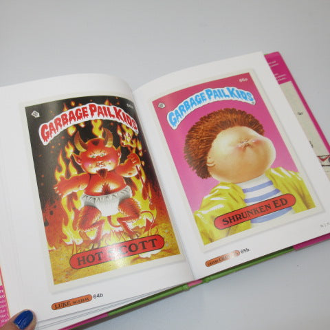 Garbage Pail Kids★ガベッジペイルキッズ★トレーディングカード★Topps★コレクターブック★本★絵本帆愛ハードカバー★ステッカー付★フィギュア★人形★ぬいぐるみ★