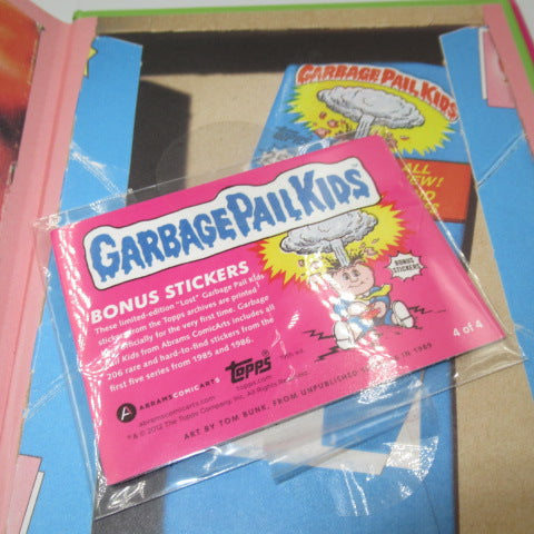Garbage Pail Kids★ガベッジペイルキッズ★トレーディングカード★Topps★コレクターブック★本★絵本帆愛ハードカバー★ステッカー付★フィギュア★人形★ぬいぐるみ★