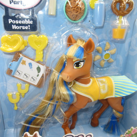 Wild Manes★Zoey★Zoey's Pretzel Twist★Pretzel shop★Horses★Ponies★Play house★Miniatures★Figures★Dolls★Plushies★ 