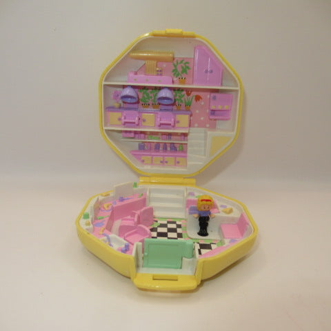90’s★ビンテージ★POLLY POCKET★ポーリーポケット★八角形★イエロー★黄色★コンパクト★ミニチュア★ままごと★フィギュア★人形★ぬいぐるみ★