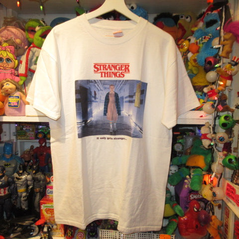 STRANGER THINGS★ストレンジャーシングス★Ｔシャツ★エル★イレブン★Netflix★Men’ｓ★Lサイズ★新品★
