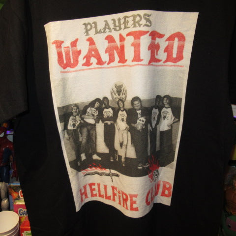 STRANGER THINGS★ストレンジャーシングス★HELLFiRE CLUB★ヘルファイヤークラブ★人形★ぬいぐるみ★フィギュア★Tシャツ★Lサイズ★エディ★マイク★ダスティン★