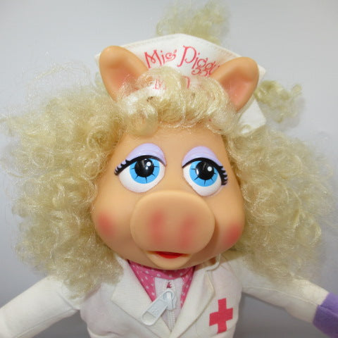 90’s★1990年★THE MUPPETS★マペッツ★Miss Piggy ★ミス・ピギー★ナース★Lern to dress★知育玩具★カーミット★Jim Henson★ジム・ヘンソン★フィギュア★人形★ぬいぐるみ★