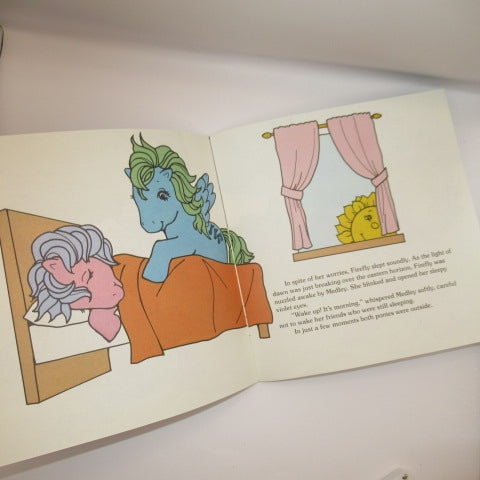 80’s★1985年★MY LITTLE PONY★マイリトルポニー★TAKING STORY BOOK★本とカセットテープのセット★ビンテージ★24ページ★LOST IN THE CLOUDS★フィギュア★人形★ぬいぐるみ★