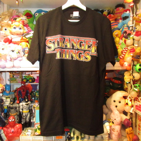 Netflix★ネットフリックス★STRANGER THINGS★ストレンジャーシングス★エル★ダスティン★マイク★ルーカス★sizeL★サイズL★men's★メンズ★Tシャツ★Tshirt★TEE★USED★人形★ぬいぐるみ★フィギュア★