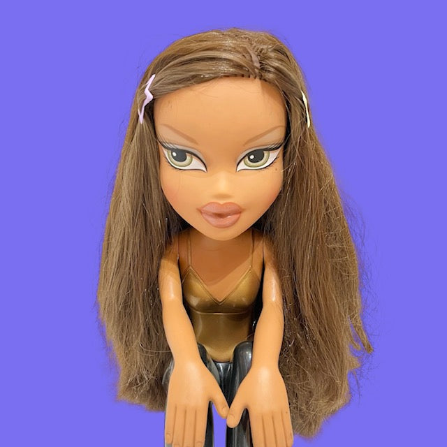 レア！2003年★BRATZ★ブラッツ★スタイリングヘッド★人形★フィギュア★ぬいぐるみ★３０×３２センチ★お座り★ビンテージ★