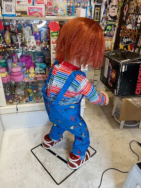 rare！universal studio★universal★ユニバーサルスタジオ★ユニバーサル★child'splay★チャッキー★Life size taking figure★movie★映画★ホラー★トーキング★チャッキー★ビッグサイズ★フィギュア★人形★ぬいぐるみ★