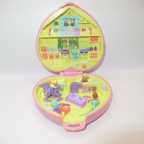 90’s★1994年★Polly Pocket★ポーリーポケット★Perfect playroom★ハート★ピンク★ミニチュア★ままごと★フィギュア★人形★ぬいぐるみ★難あり★