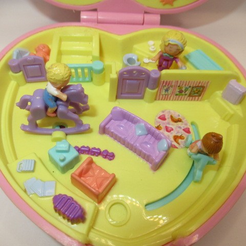 90’s★1994年★Polly Pocket★ポーリーポケット★Perfect playroom★ハート★ピンク★ミニチュア★ままごと★フィギュア★人形★ぬいぐるみ★難あり★
