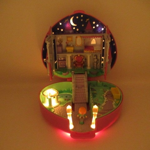 90’s★1992年★Polly Pocket★ポーリーポケット★staright Castle★スターライトキャッスル★ハート★濃いピンク★ライト接触不良★難ありミニチュア★ままごと★フィギュア★人形★ぬいぐるみ★