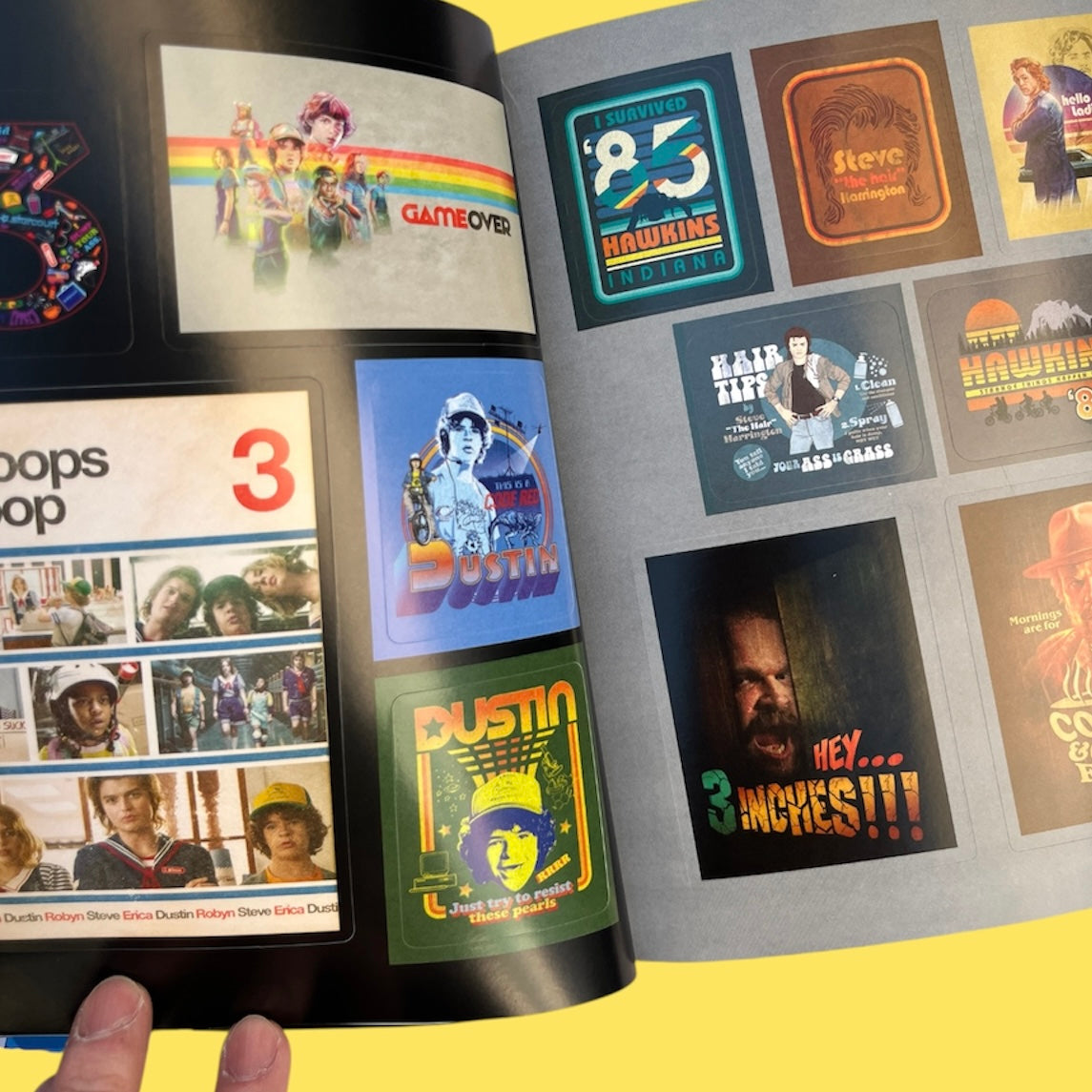 STRANGER THINGS★ストレンジャーシングス★Sticker Book★ハードカバー★フィギュア★人形★ぬいぐるみ★本