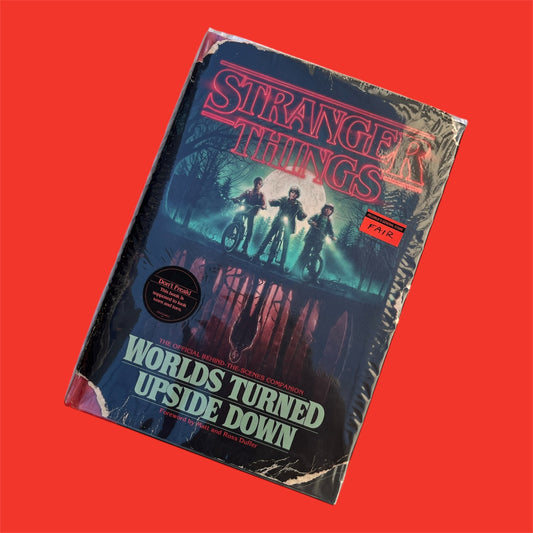 STRANGER THINGS★ストレンジャーシングス★本★ハードカバー★フィギュア★人形★ぬいぐるみ