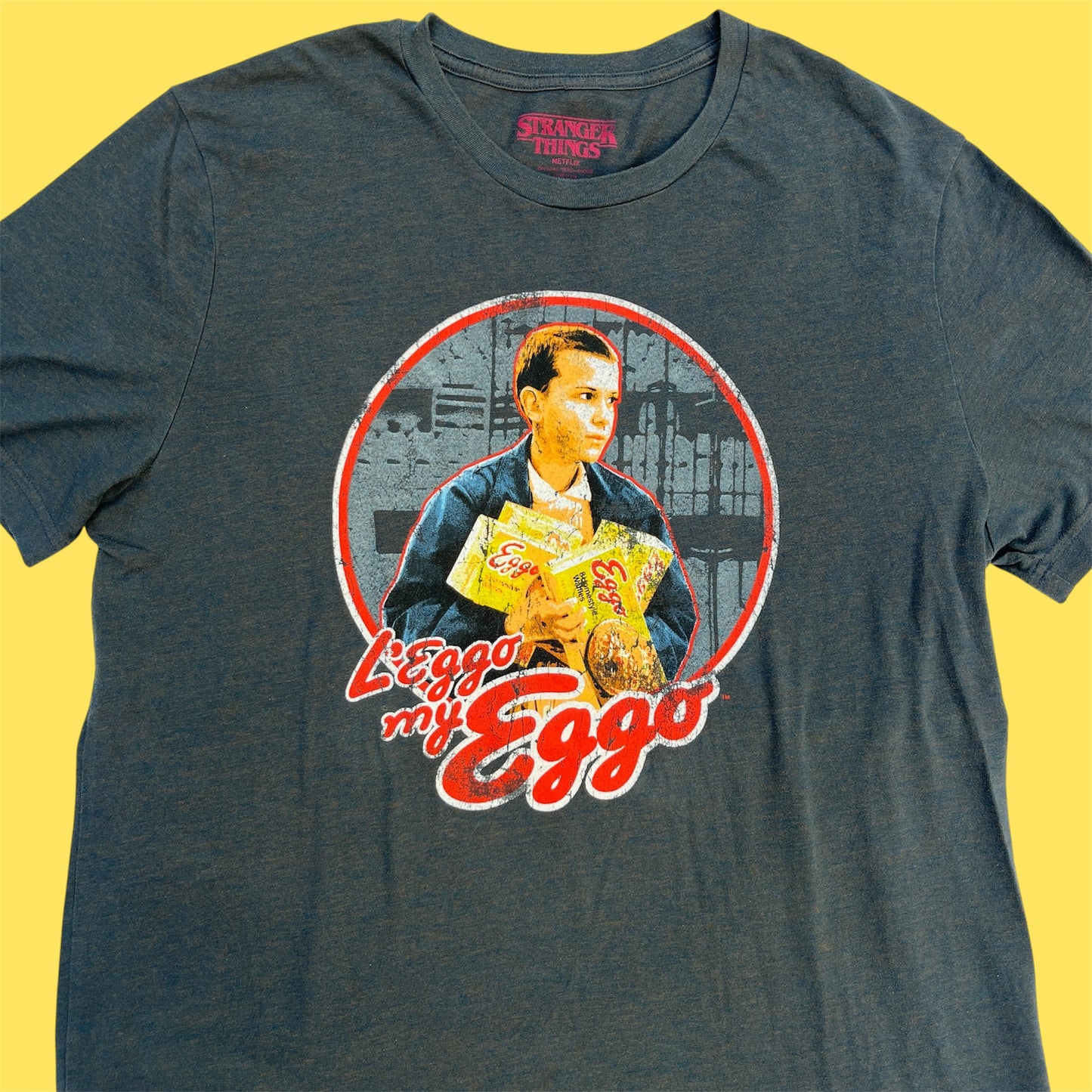 STRANGER THINGS★ストレンジャーシングス★Eggo★ワッフル★エル★イレブン★Tシャツ★used★フィギュア★ぬいぐるみ★人形★men's Lサイズ