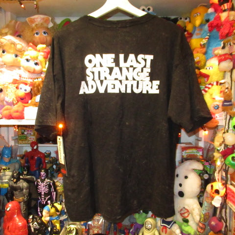 STRANGER THINGS★ストレンジャーシングス★Tシャツ★ONE LAST STRANGE ADVENTURE★Men's★Mサイズ★イレブン★エル★マイク★ダスティン★フィギュア★人形★ぬいぐるみ