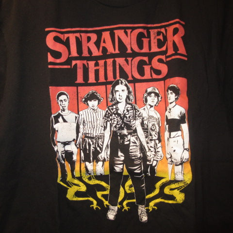 STRSNGERTHINGS★Netflix★ネットフリックス★ストレンジャーシングス★Tシャツ★XLサイズ★ブラック★black★ブラック★人形★ぬいぐるみ★フィギュア