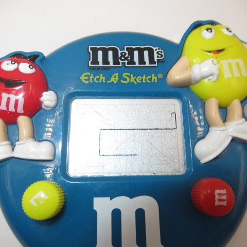 M&M's★エムアンドエムズ★Etch A Sketch★コンパクトサイズ★チョコレート★企業物★フィギュア★人形★ぬいぐるみ