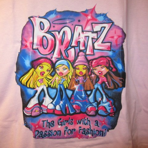 BRATZ  ブラッツ★Tシャツ　人形★フィギュア　Y2K★Lサイズ　★ピンク★新品★