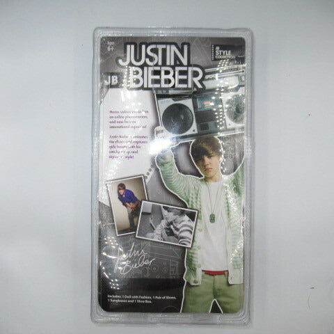 2010 ★ Justin Bieber ★ Justin ★ JUSTIN BIEBER ★ Doll ★ Stuffed animal ★ Figure ★ Blue ★ Accessories included ★ 