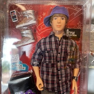 2010 ★Justin Bieber★Justin★JUSTIN BIEBER★Doll★Stuffed animal★Figure★Check★Accessories included★ 
