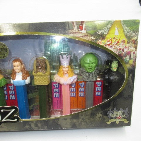2009年★The Wizard of oz★オズの魔法使い★★ドロシー★PEZ セット★ペッツ★フィギュア★人形★ぬいぐるみ★