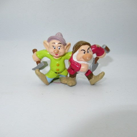Disney★ディズニー★白雪姫★７人の小人★ビンテージ★フィギュア★人形ぬいぐるみ★PVC★ドーピー/おとぼけ(Dopey)★グランピー/おこりんぼ(Grumpy)★