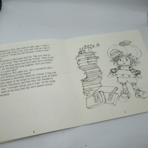 ビンテージ★1982年★Strawberry Shortcake★ストロベリーショートケーキ★レコード★RECORD★レコード★RECORD＆ストーリーブック★SWEET SONGS★7インチ★