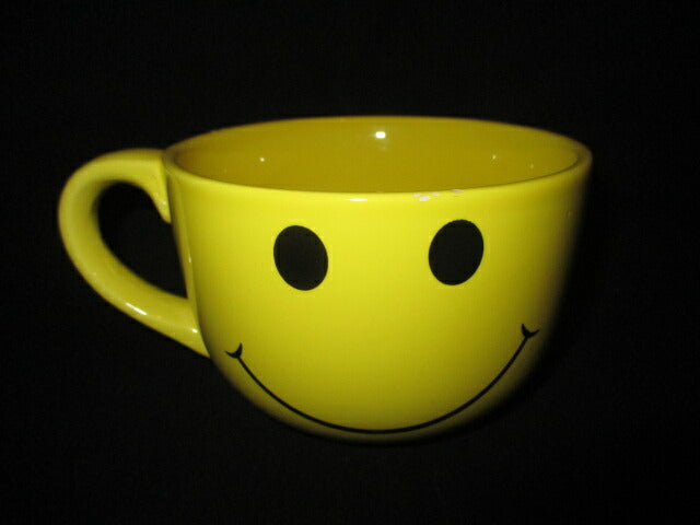 Vintage★Smile★Smiley★Mug★Old★Doll★Figure★ 