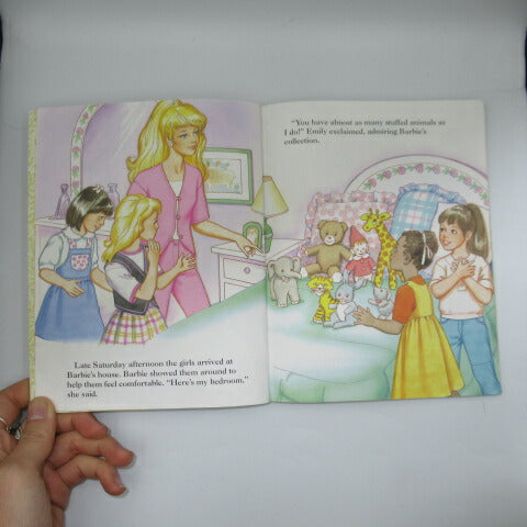 1997年★Barbie★バービー★BOOK★本★絵本★ハードカバー★マガジン★雑誌★本★人形★フィギュア★Barbie The Special Sleepover