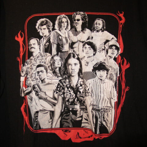 STRANGER THINGS★ストレンジャーシングス★Tシャツ★ロンT★イレブン★フィギュア★NET FLIX★Mサイズ★長袖★ロングスリーブ★ブラック★新品