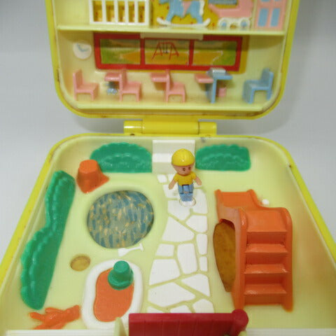 90's★ビンテージ★Polly Pocket★ポーリーポケット★コンパクト★人形★フィギュア★ままごと★ドールハウス★四角★イエロー