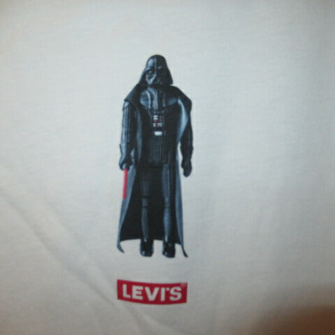 STAR WARS★スターウォーズ★リーバイス★STAR WARSｘLevis★Tシャツ★ダースベーダー★ぬいぐるみ★人形★フィギュア★Mサイズ★新品★ホワイト
