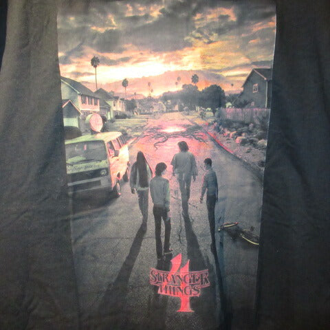 STRANGER THINGS★Stranger Things★T-shirt★Eleven★Mike★Figure★NET FLIX★XL size★Black★Season 4 