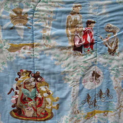 ビンテージ★８０’s★E.T★寝袋★布団★スリーピングバッグ★シーツ★フィギュア★人形★ビンテージ★ジッパー壊れあり